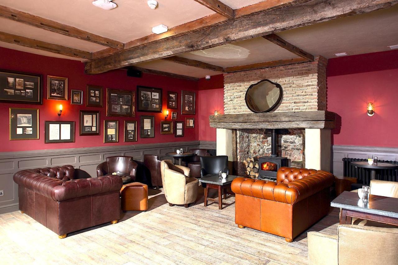The Crown And Thistle Abingdon-on-Thames Exterior foto